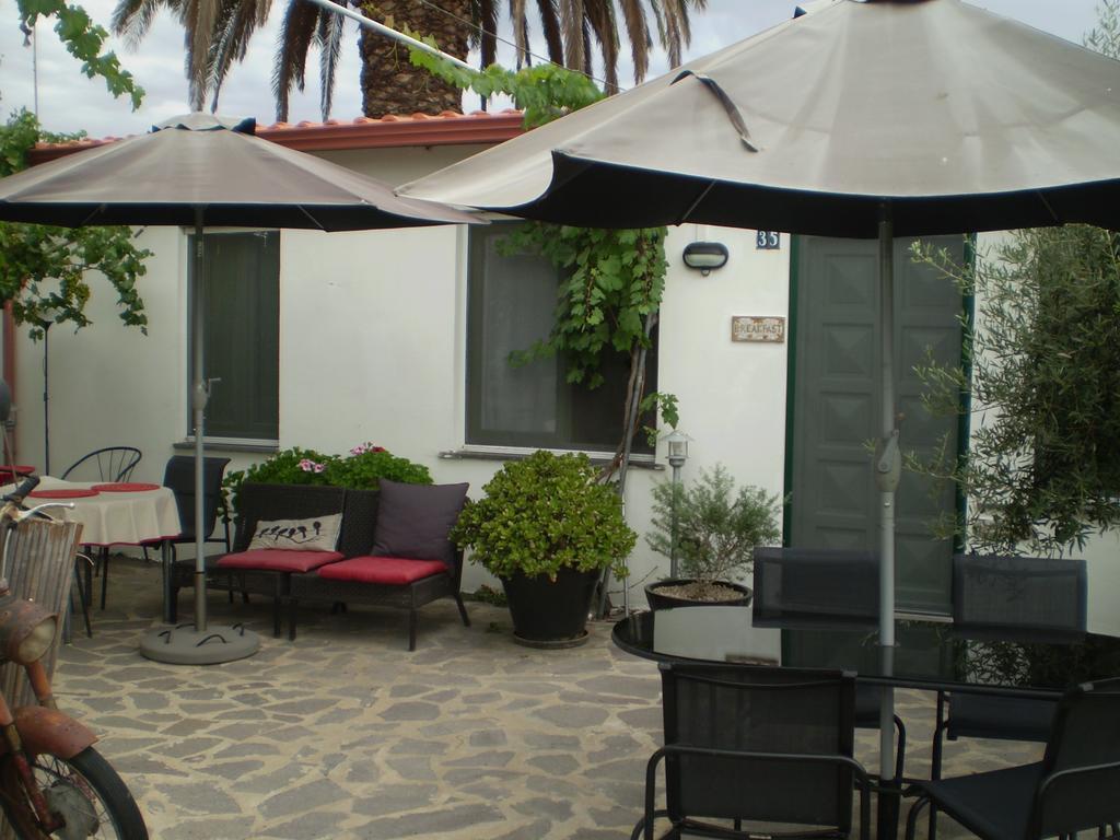 Il Giardino Di Emilio Bed and Breakfast Marrùbiu Camera foto