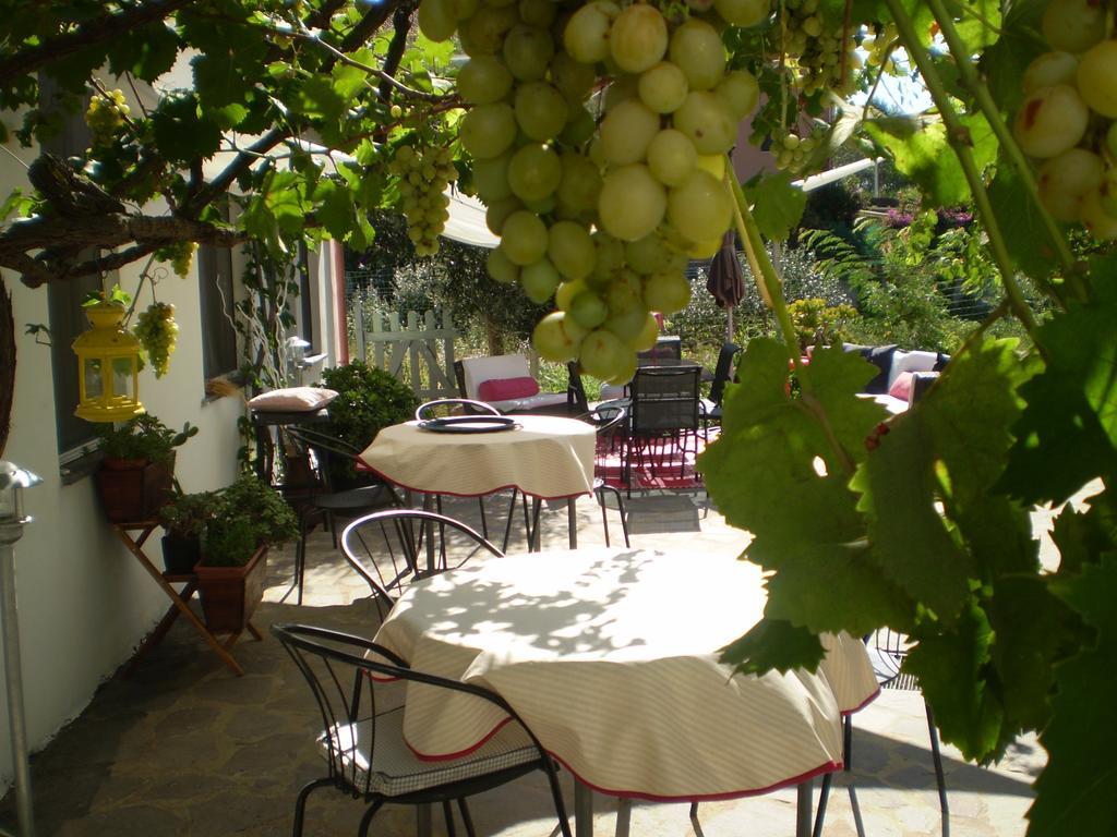 Il Giardino Di Emilio Bed and Breakfast Marrùbiu Esterno foto